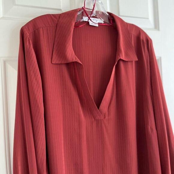 In Every Story V-neck Flowy Long Sleeve Blouse 2X - Picture 6 of 16